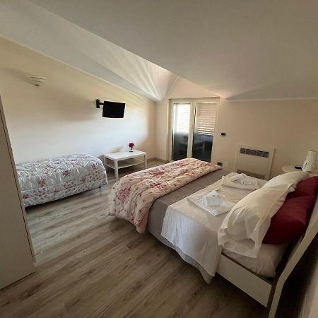 Le Gatte Bed & Breakfast Eboli Exterior photo